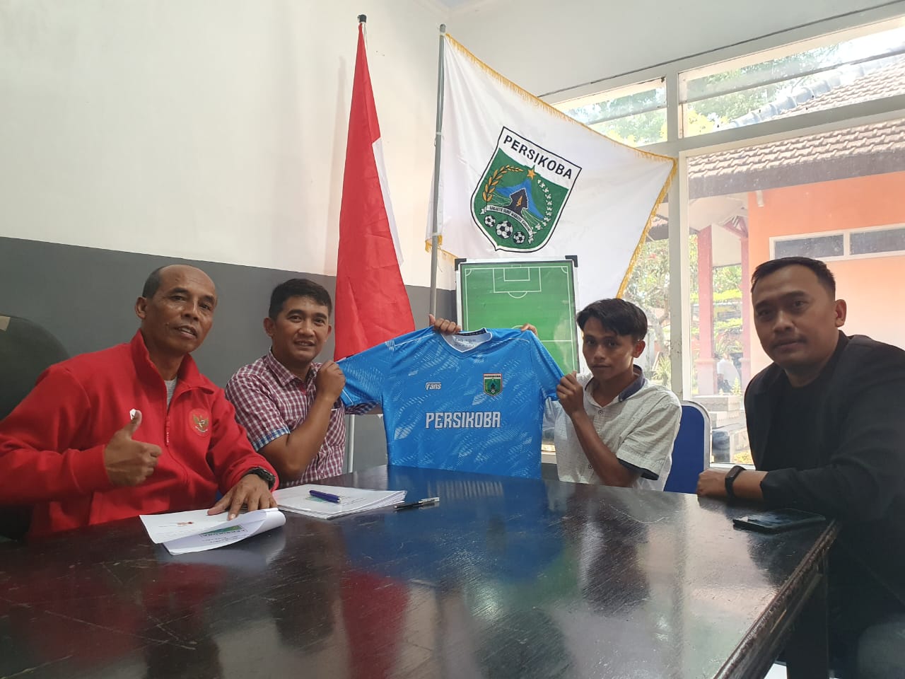 Sejak Kecil Suka Gocek Si Kulit Bundar, Alumni SMK Nuris Jember Ini Direkrut Klub Bola Liga 3 Indonesia